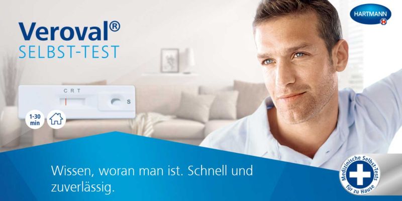 Mann probiert den Veroval Selbst-Test
