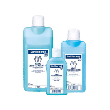 Sterillium med Handdesinfektionsmittel: mehrere hellblaue Flaschen mit weißem Deckel