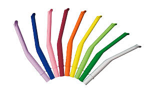 Canules d'aspiration de différentes couleurs